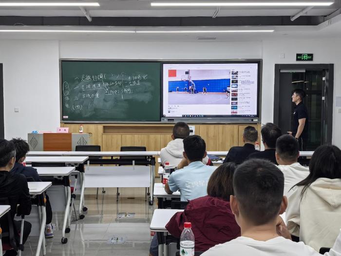 篮球专项力量训练课计划_2